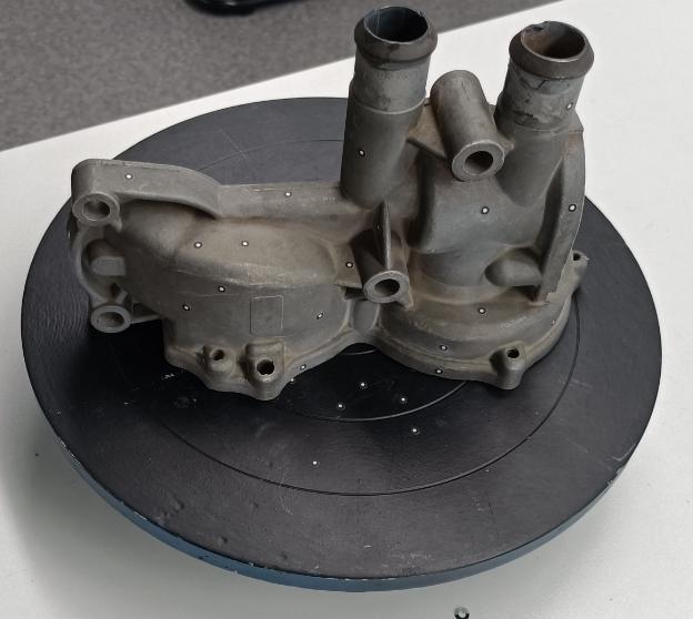 高精度蓝光3d扫描仪用于泵的逆向工程建模.jpg 高精度蓝光3d扫描仪用于泵的逆向工程建模.jpg