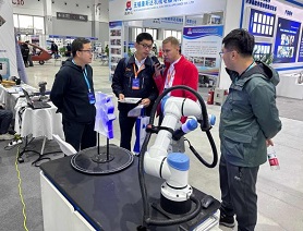  ky体育在线官网携高精度蓝光三维扫描产品方案亮相汽车制造与航空装备展