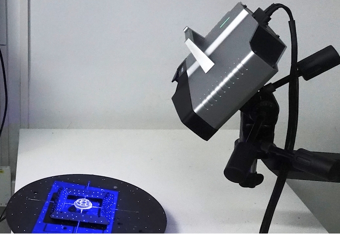 蓝光三维扫描仪用于传动齿轮注塑件三维检测.jpg 蓝光三维扫描仪用于传动齿轮注塑件三维检测.jpg