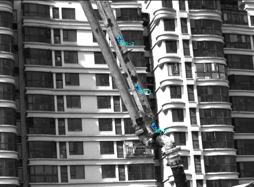 DIC技术用于混凝土泵车送料端口臂架布设编码标记点.jpg DIC技术用于混凝土泵车送料端口臂架布设编码标记点.jpg